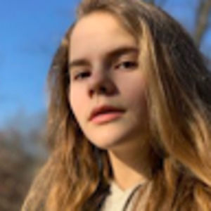 Meet your Posher, Madeleine